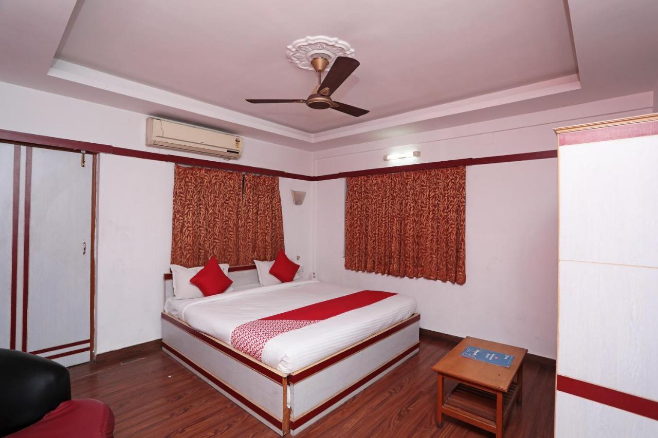 Oyo 26143 Hotel Abedin Kolkata Ngoại thất bức ảnh